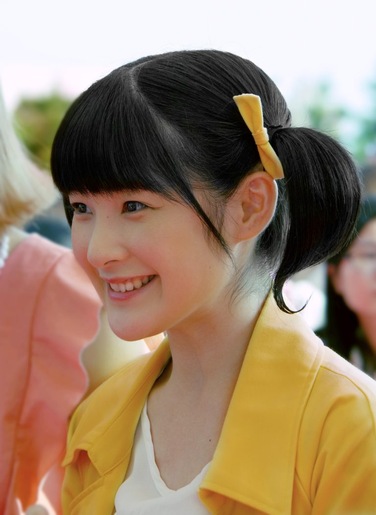 Profile of JAV Actress Momoko Tsugunaga: Career and Highlights